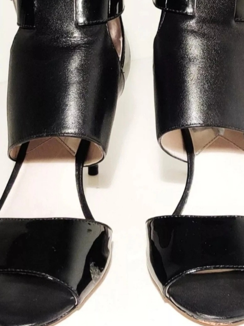 Michael Kors Womens 7.5M Ankle Strap Black Leather 3.5"Heels...like New